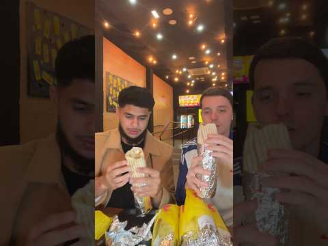 Probando el Kebab de Lak Montes. “MAKDURUM”